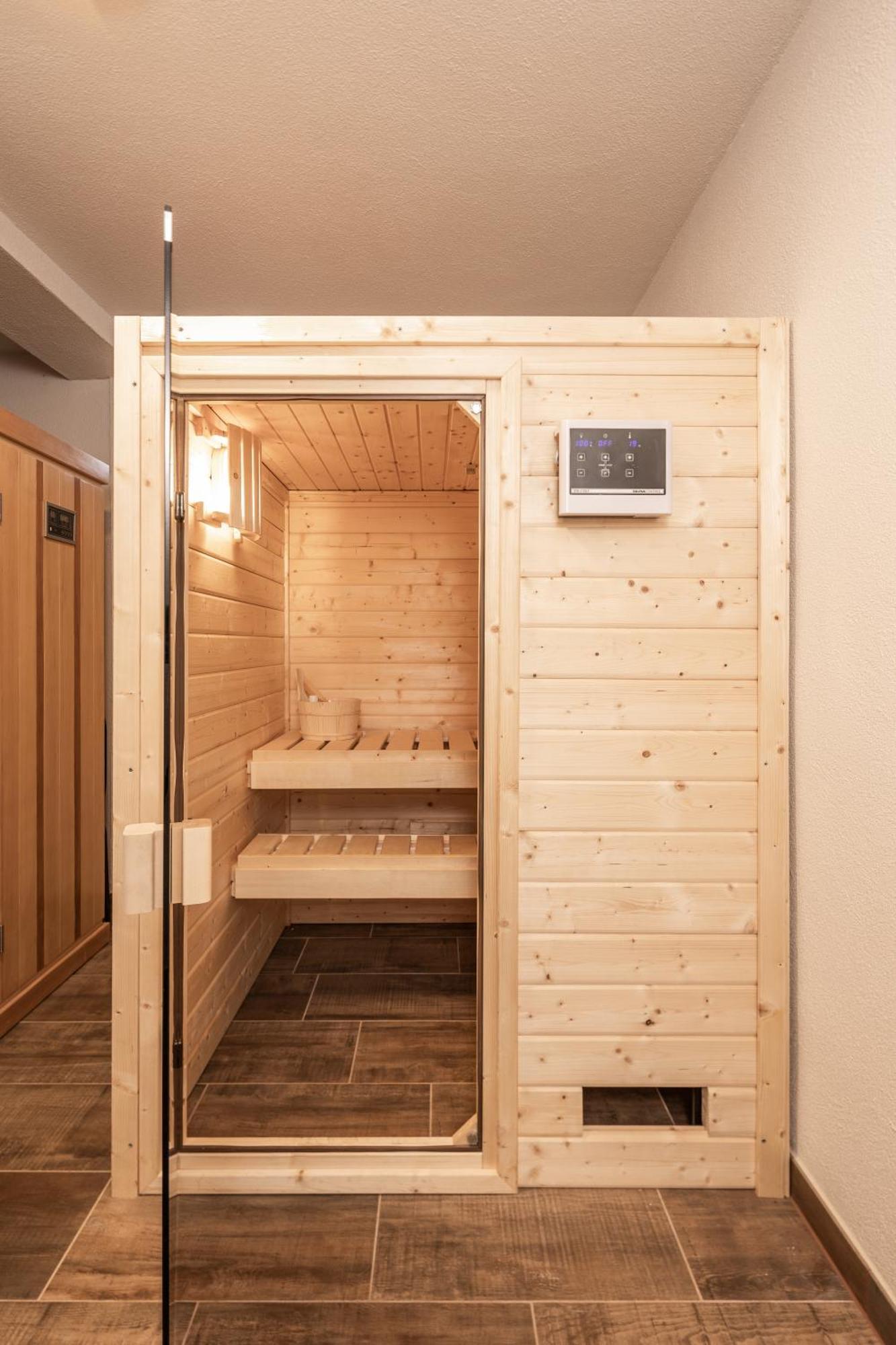 Mentenwirt Pension&Appartements Sankt Martin エクステリア 写真